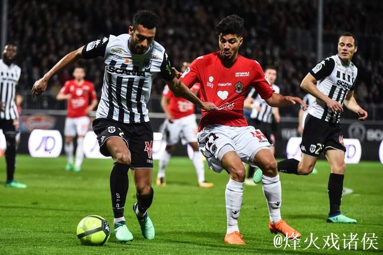 多特豪取对弗赖堡7连胜,历史交锋全面占优 多特豪取对弗赖堡7连胜,历史交锋全面占优