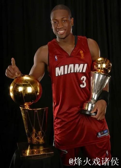 韦德：SGA持续进步，夺冠后今年将展现他的非凡实力